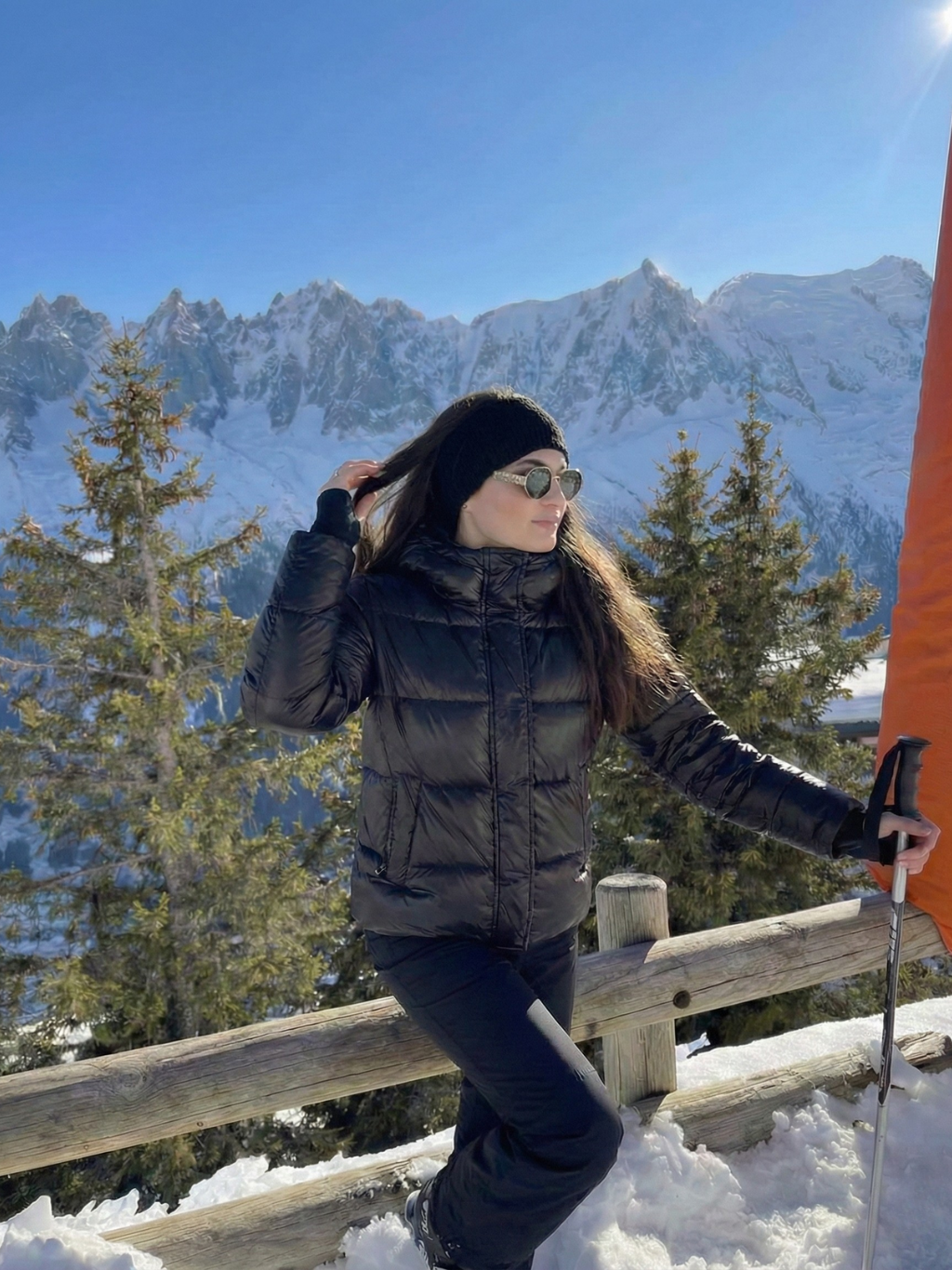 Copenhagen | Glossy Hooded Puffer Jacket