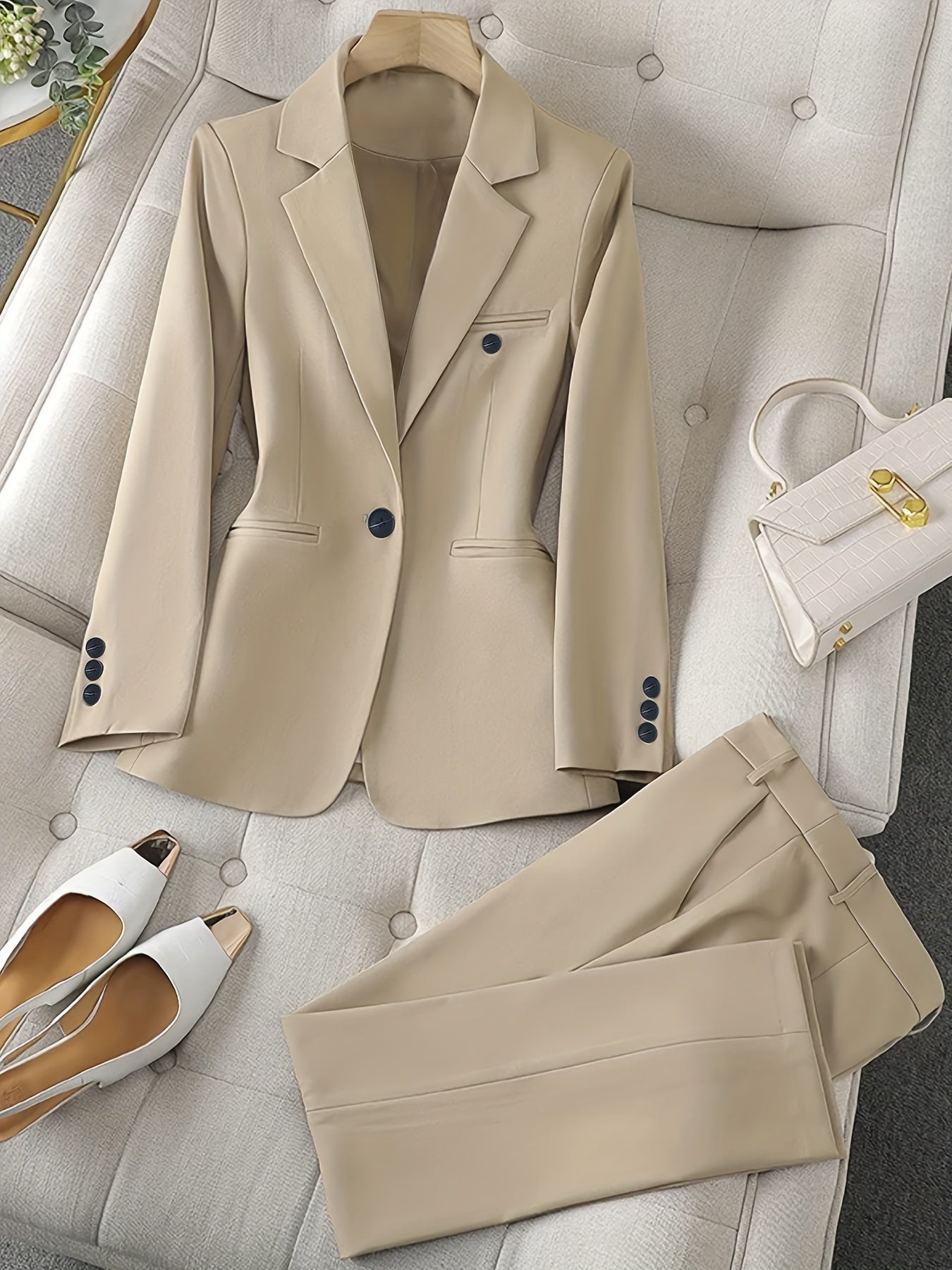 Ensemble blazer à revers crantés pour femme