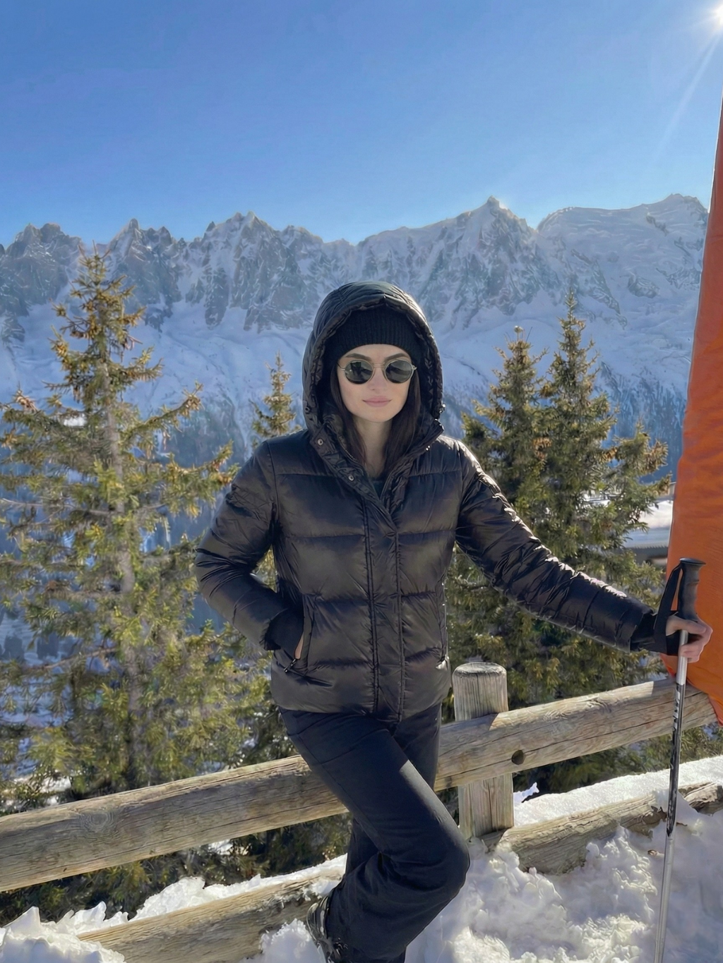 Copenhagen | Glossy Hooded Puffer Jacket