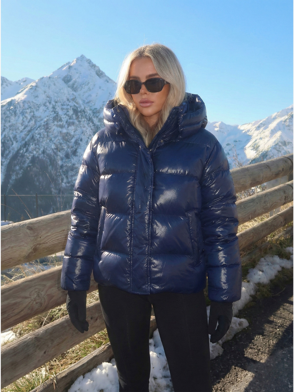 Copenhagen | Glossy Hooded Puffer Jacket