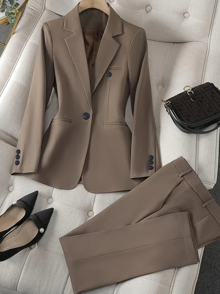 Ensemble blazer à revers crantés pour femme
