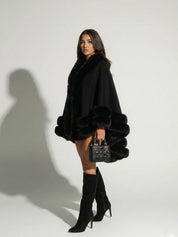 Norvège | Cape d'hiver bordée de fausse fourrure