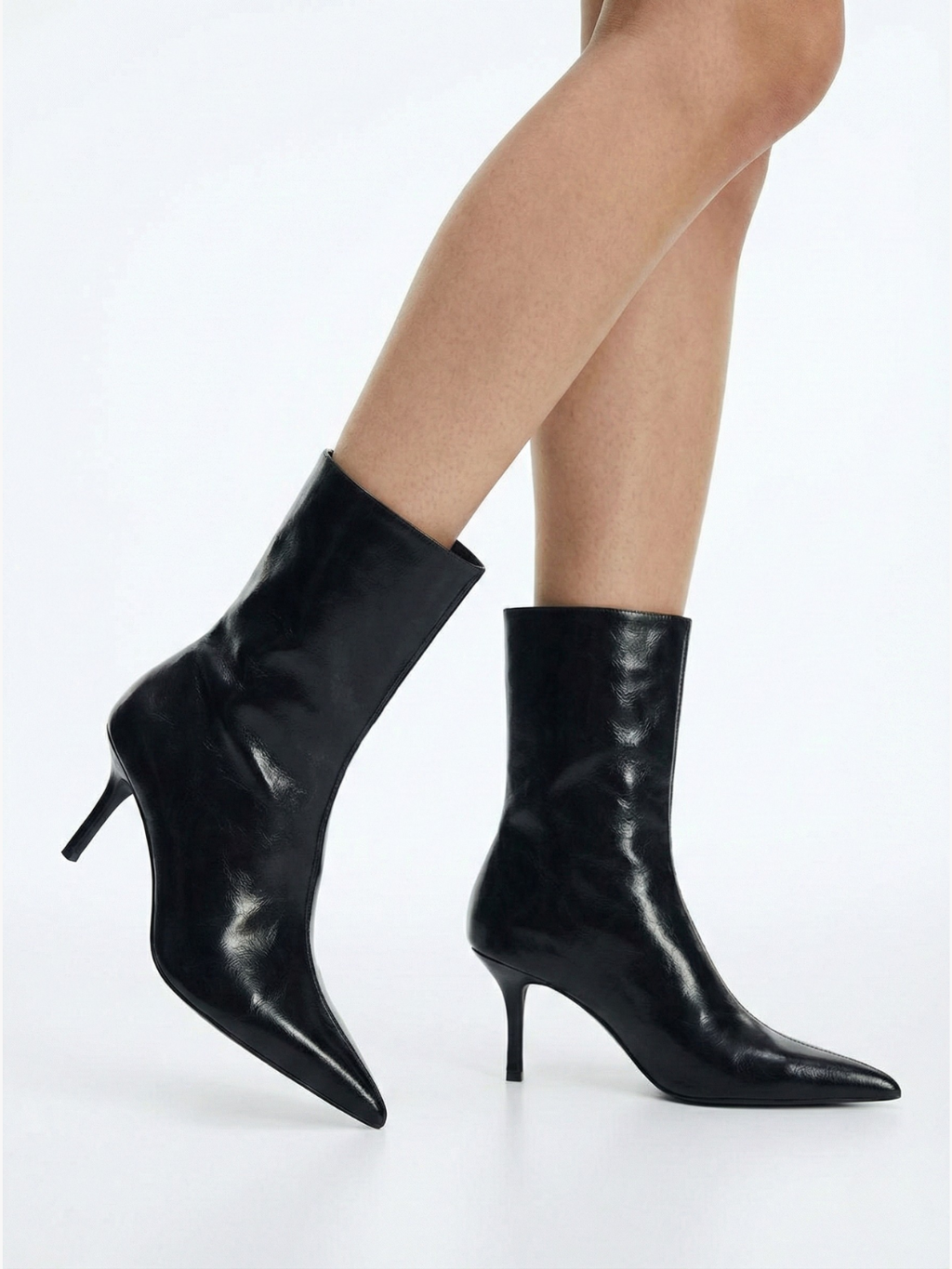 Crick | Women’s Black Pointed-Toe Heeled Ankle Boots