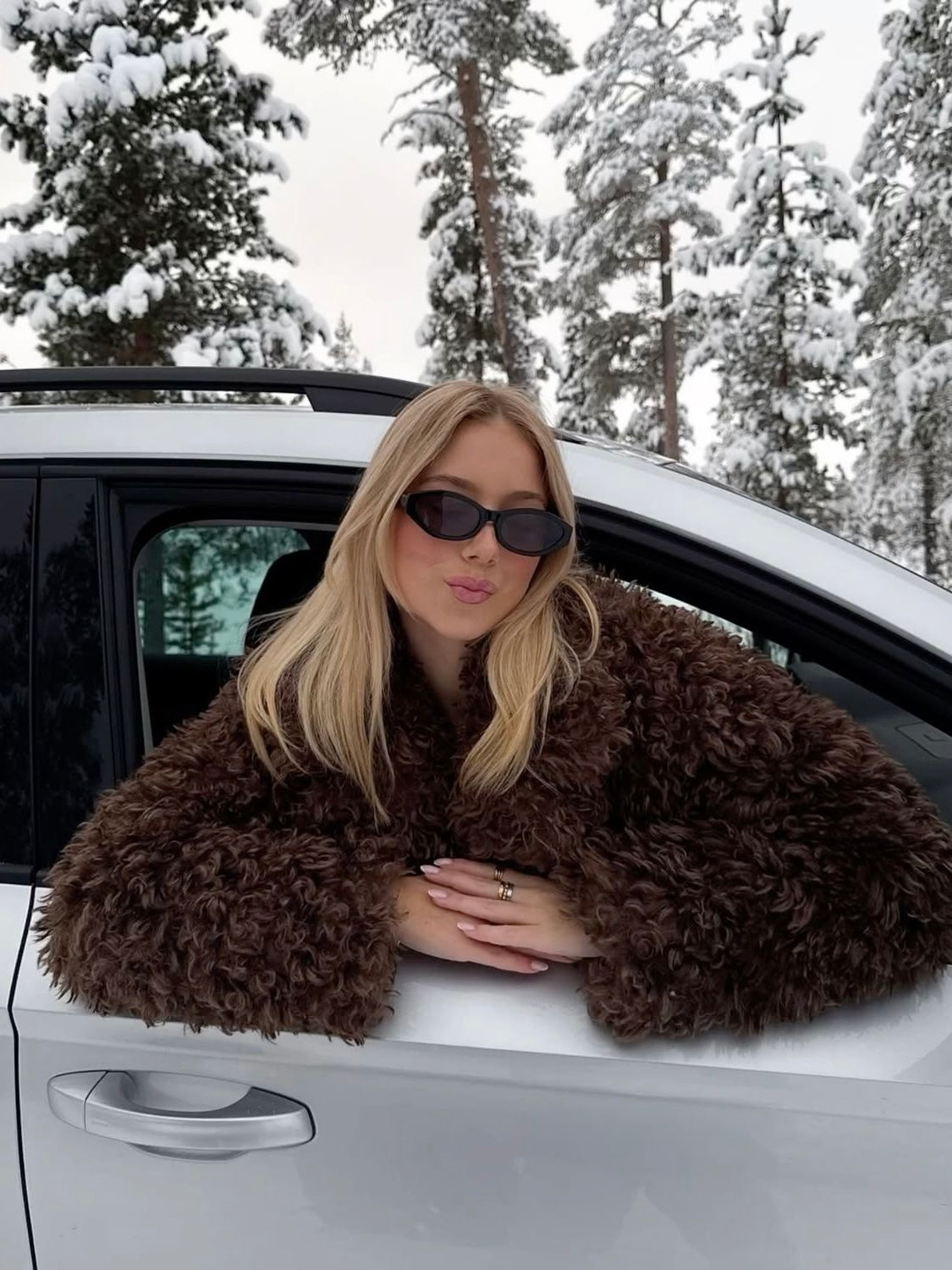 Hana | Faux Fur Statement Jacket