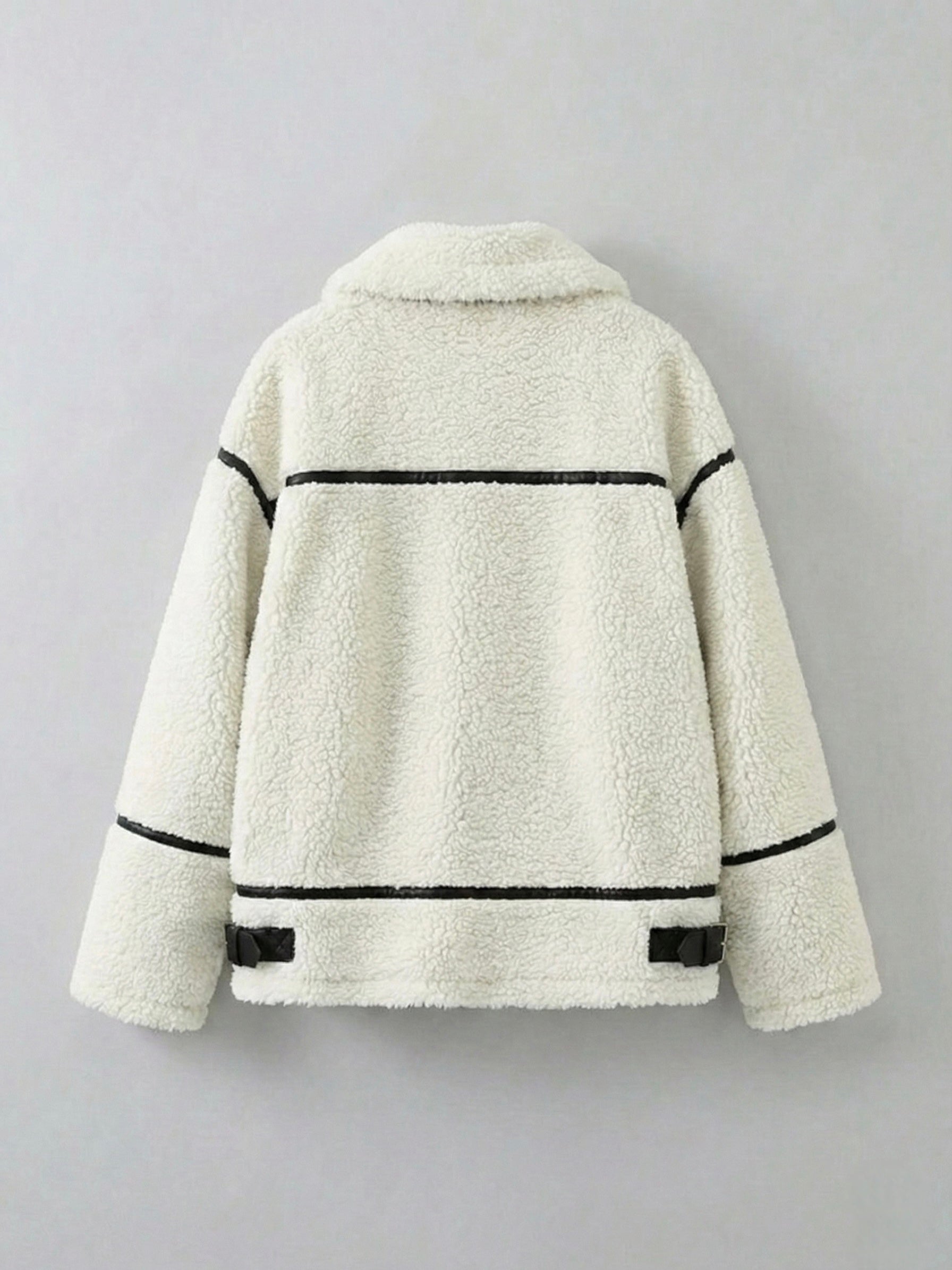 Mathilda | Veste zippée en fausse fourrure de mouton retournée