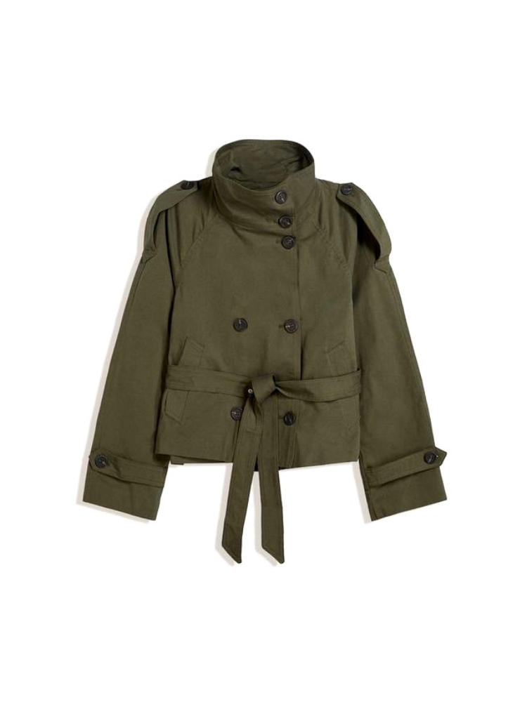 trench coat for women with a structured fit, high collar and dark buttons. Crafted from premium fabric, it highlights the waist and adds refined elegance to any autumn or winter outfit.