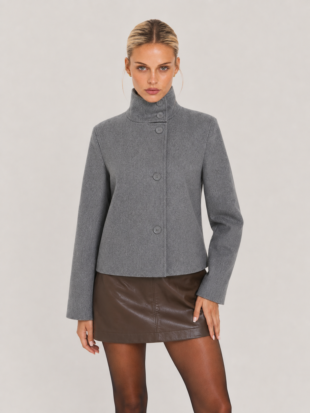 Martha | High-Neck Buttoned Jacket