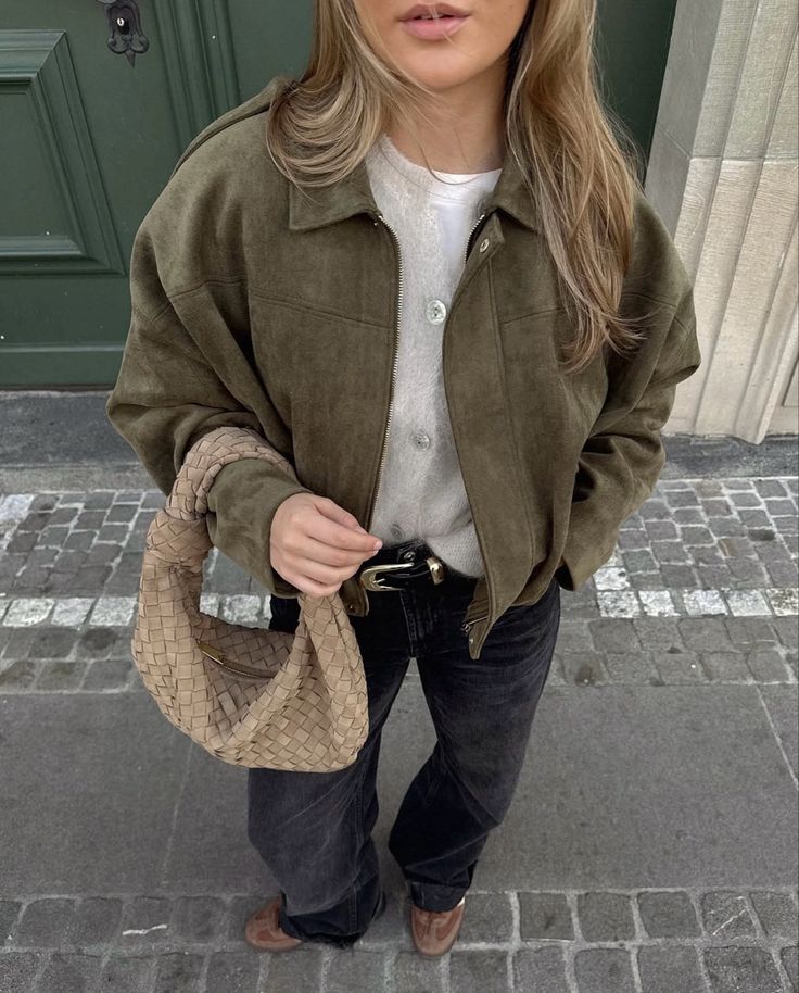 Daily_outfit_inspo.jpg