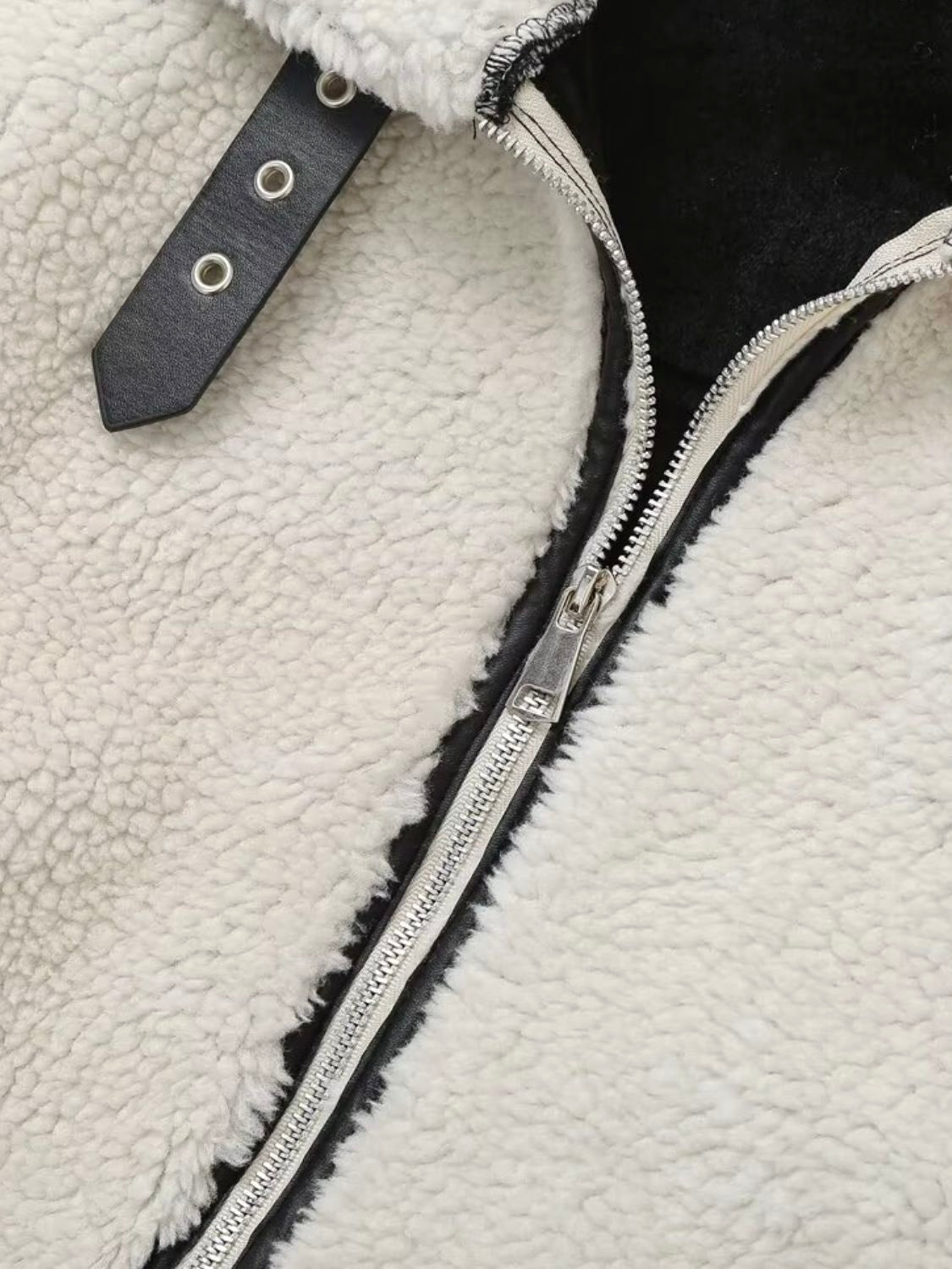 Mathilda | Veste zippée en fausse fourrure de mouton retournée