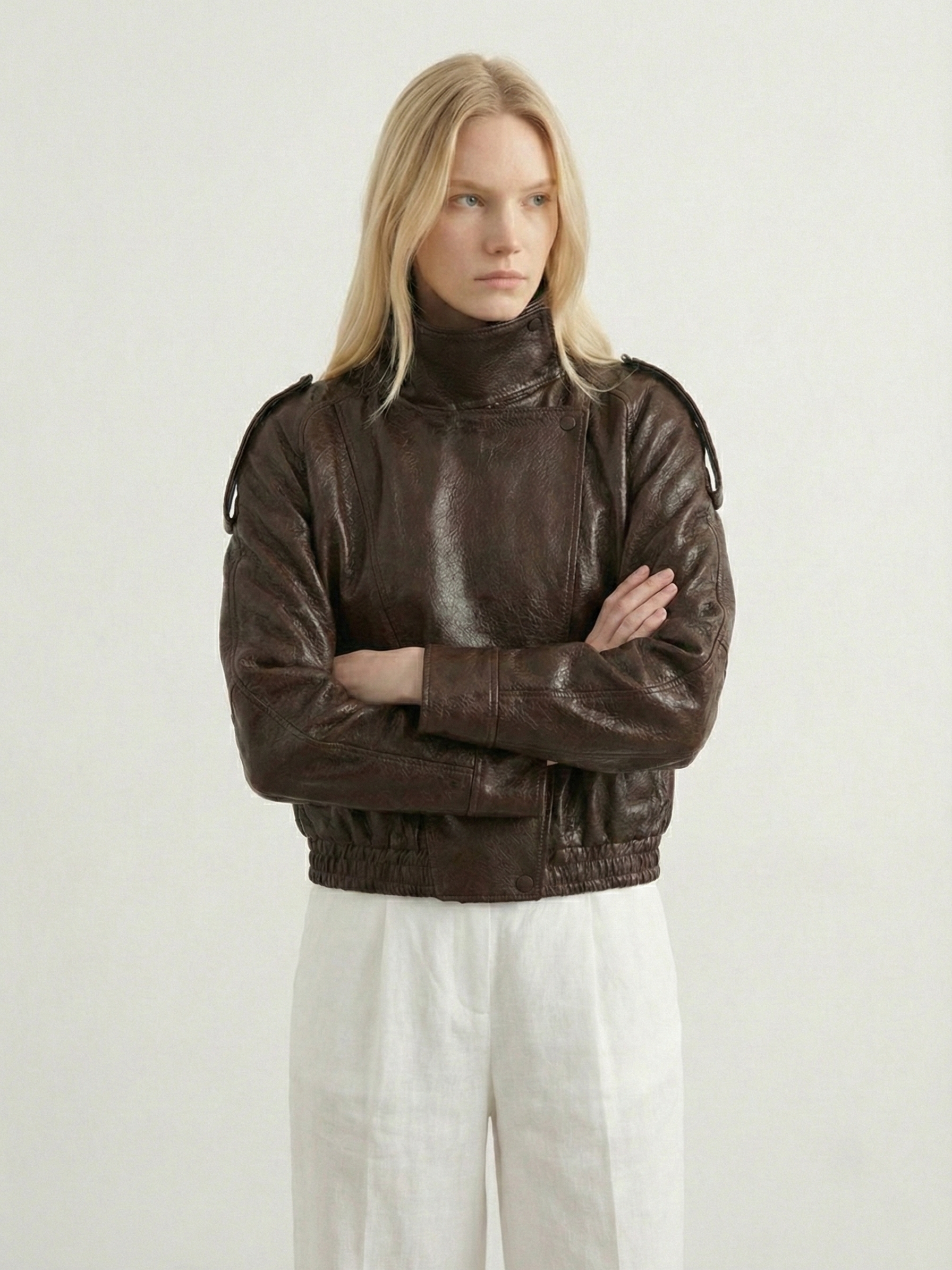 Felicia | Oversized-Kunstlederjacke mit hohem Kragen