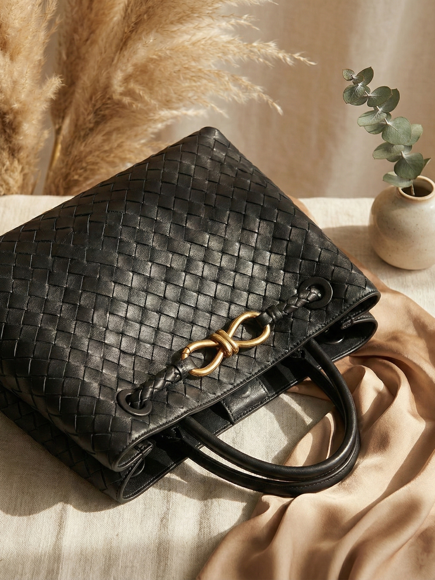 Wells | Tote Woven Shoulder Bag