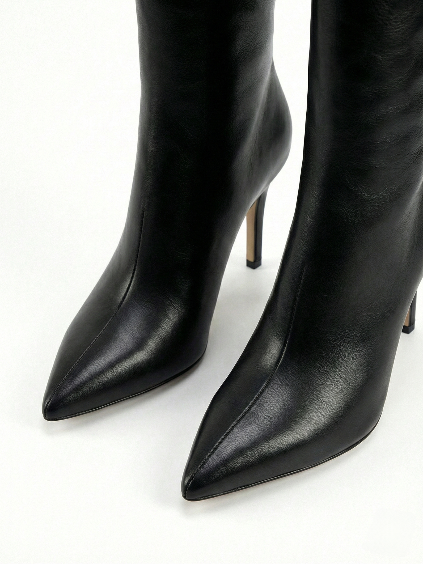 Liz | Sleek Knee-High Boots