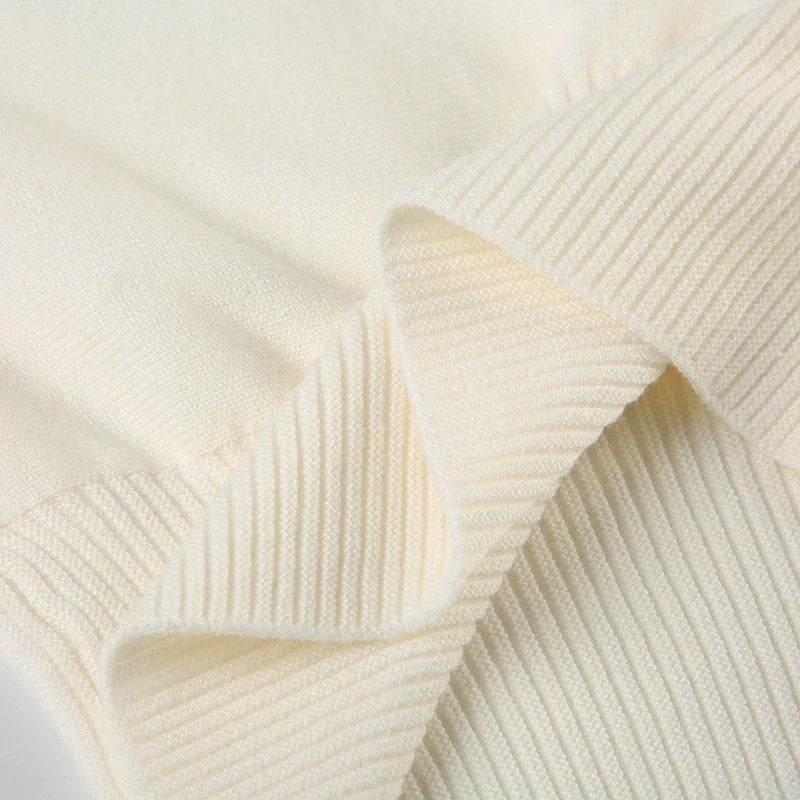 Lianna | Off-White Fuzy Sweater