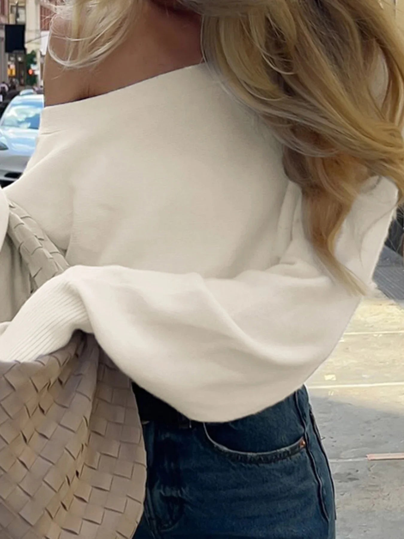 Lianna | Off-White Fuzy Sweater