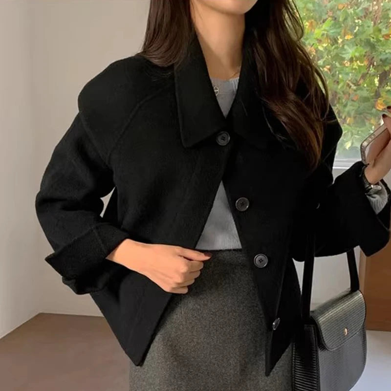 Alexia | Minimal Collar Jacket