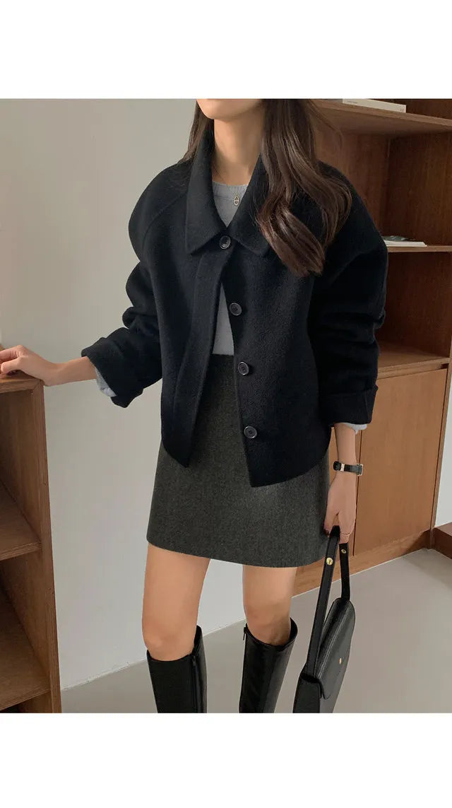 Alexia | Minimal Collar Jacket