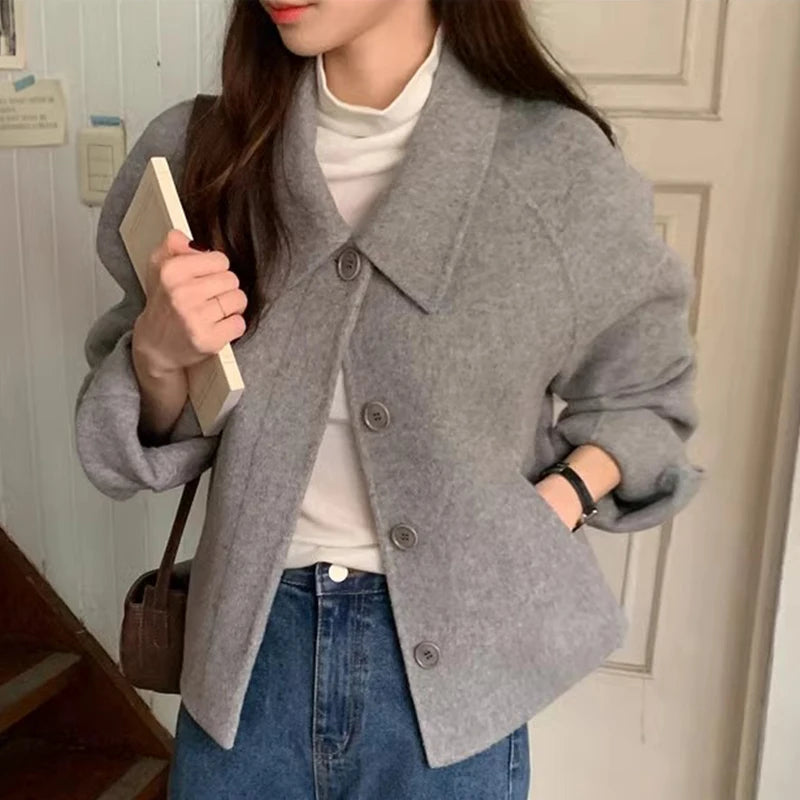 Alexia | Minimal Collar Jacket