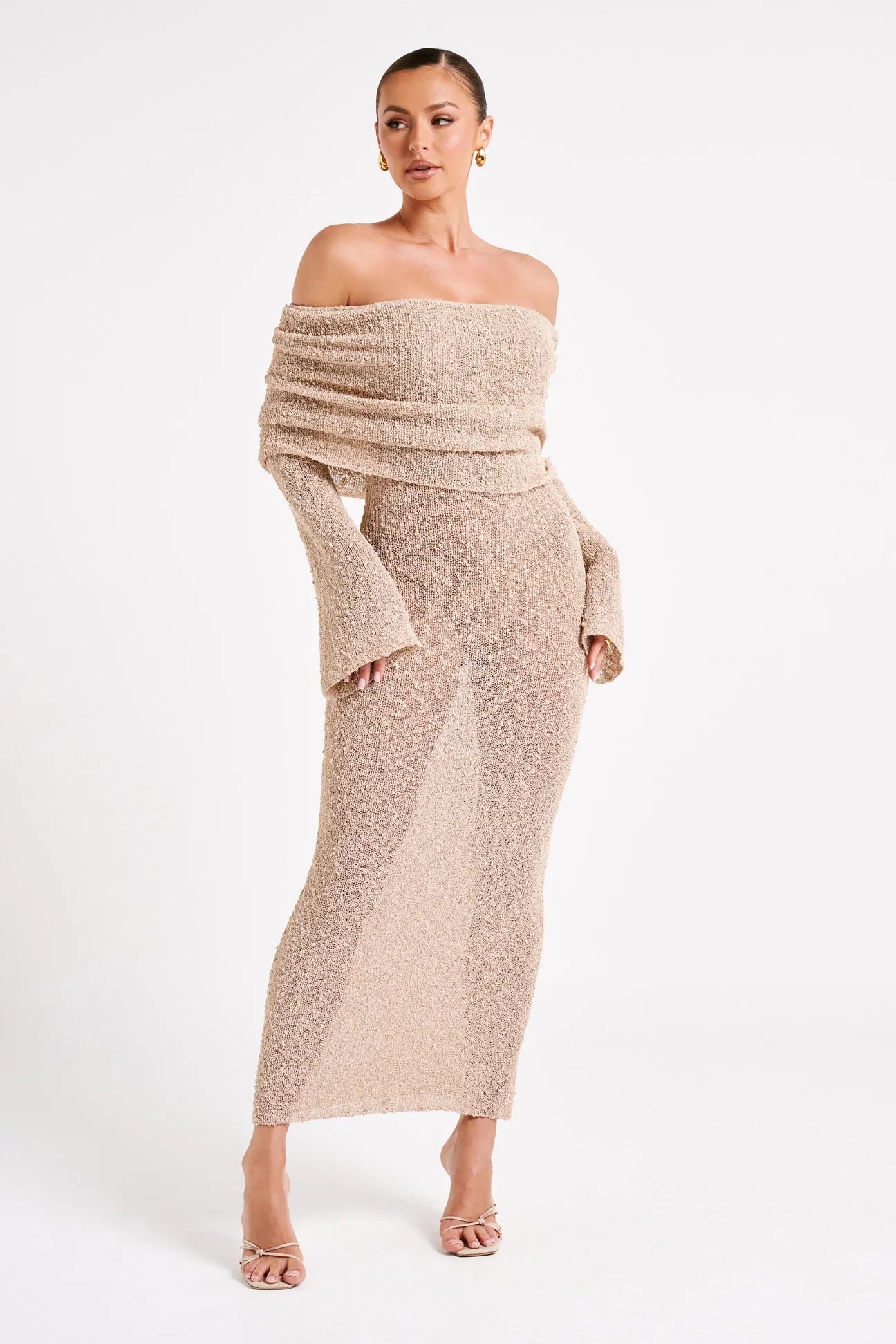 Vestido_Isa_Ombro_a_Ombro_Longo_1.webp