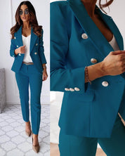 Ensemble blazer et pantalon croisés pour femme