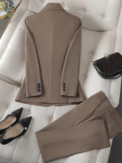 Ensemble blazer à revers crantés pour femme