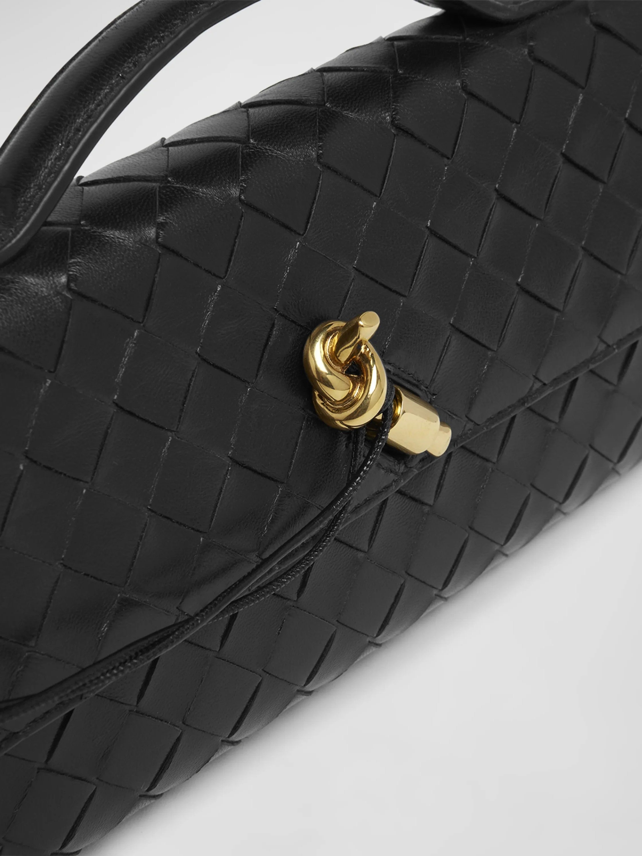 Alba | Woven Structured Shoulder Bag